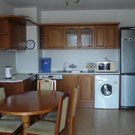 Apartament Popovi * نيسيبار